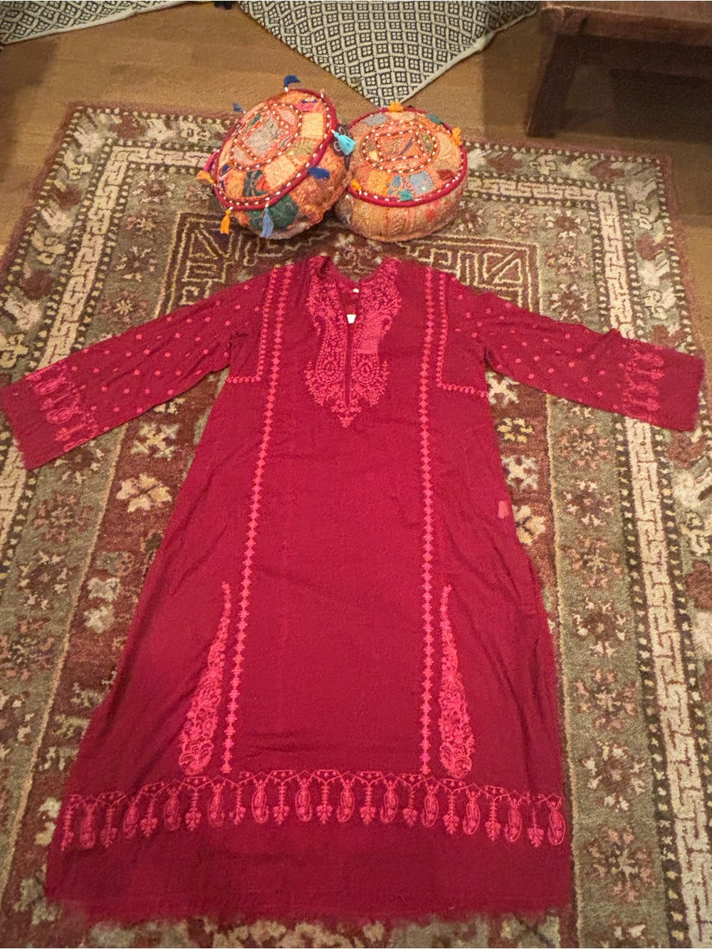 ZaraShah Jahan Red Embroidered Long-Sleeve Women’s Kurta NWT